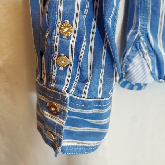 Tommy Hilfiger Blue/White Stripe Button Up Monogram, Large - Picture 6 of 10